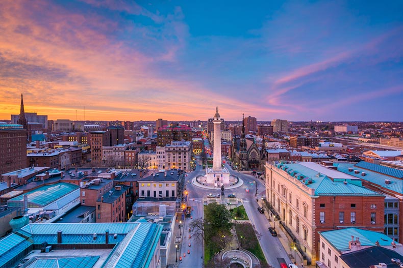 Sunset over the Washington Monument in Mount Vernon, in Baltimore, Maryland