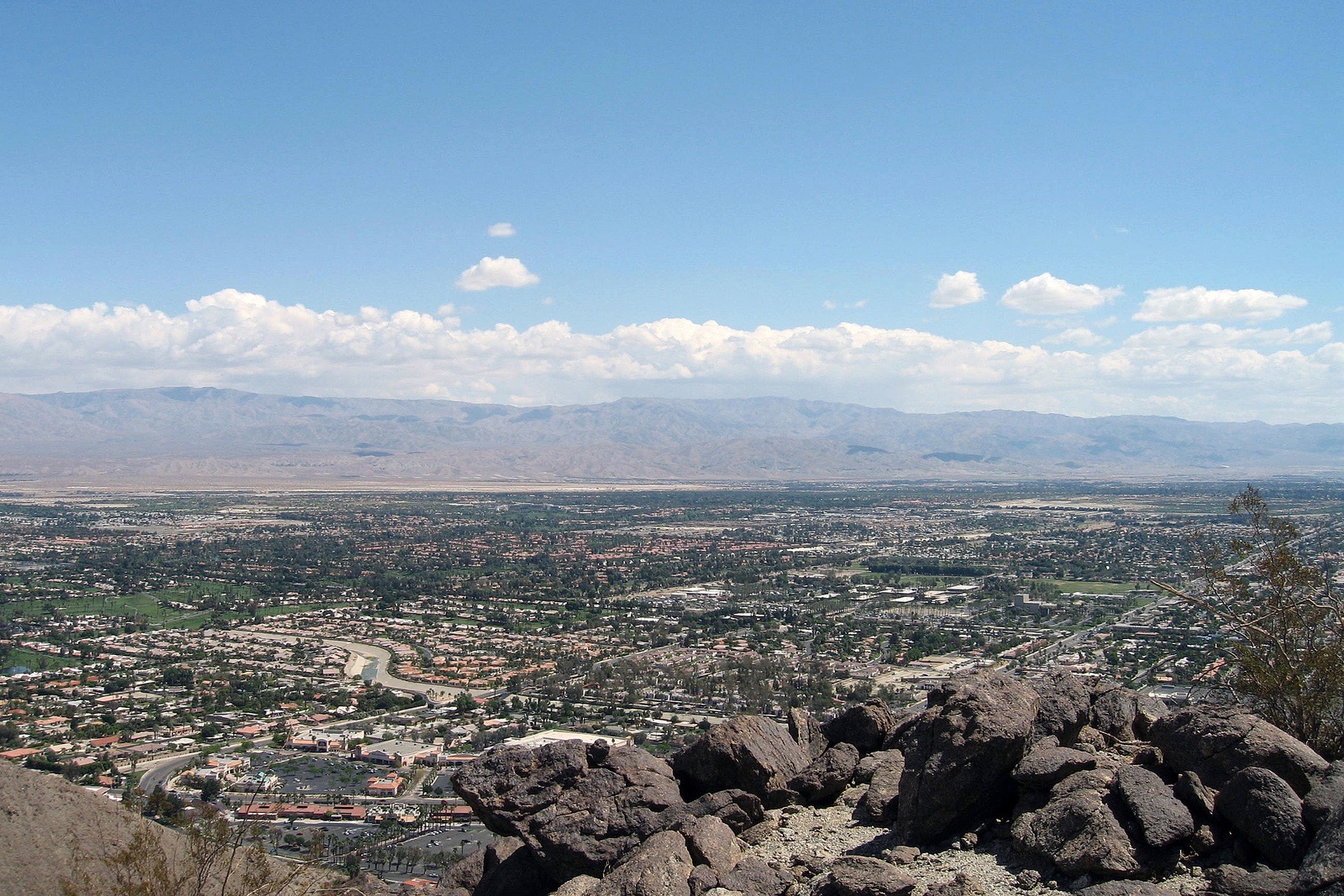 Del Webb at Rancho Miurage is one of Del Webb's newest active adult communities in Rancho Mirage, CA.
