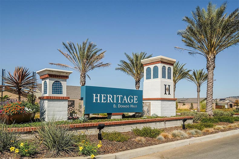 View of the entrance to Heritage El Dorado Hills in El Dorado Hills, California