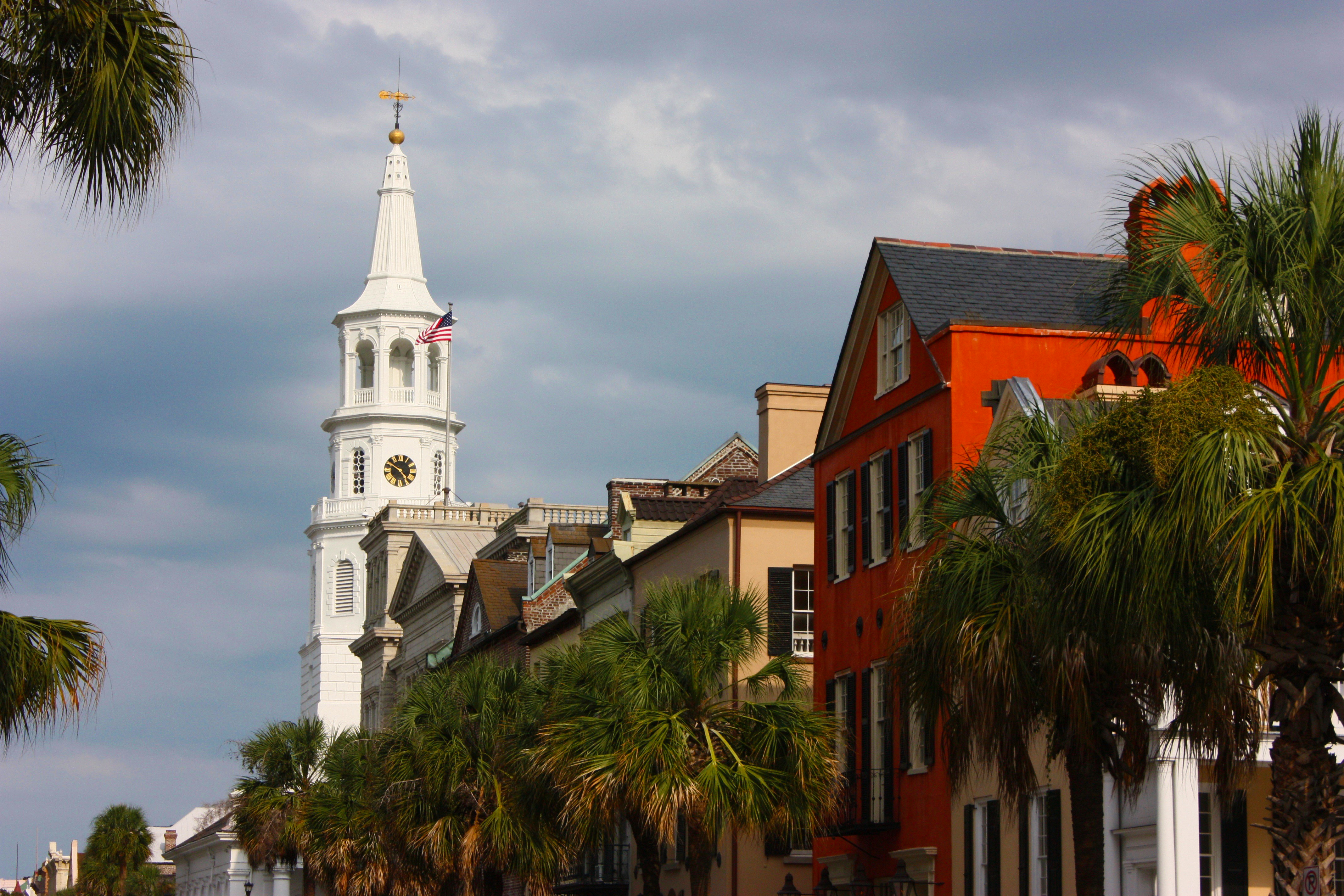 Charleston, SC is just one of 55places twenty best cities to retire in.