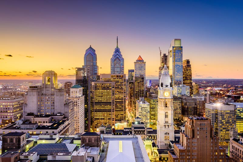 Philadelphia, Pennsylvania downtown city skyline at dusk.
