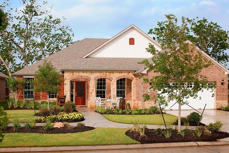Exterior view of a home at Del Webb Sweetgrass in Richmond, Texas