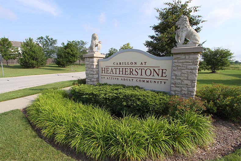 View of the community sign for Carillon at Heatherstone in Beach Park, Illinois