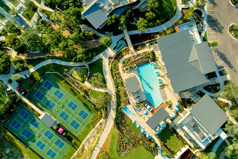 Birds-eye view of the amenity complex in Kissing Tree of Katy, Texas