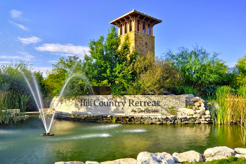 Hill Country Retreat in San Antonio, TX is a beautiful 55+ community with a city lifestyle.