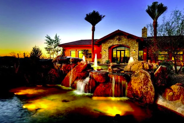 Del Webb at Rancho Del Lago in Vail, AZ is a beautiful 50+ community that offers baby boomers an active lifestyle.