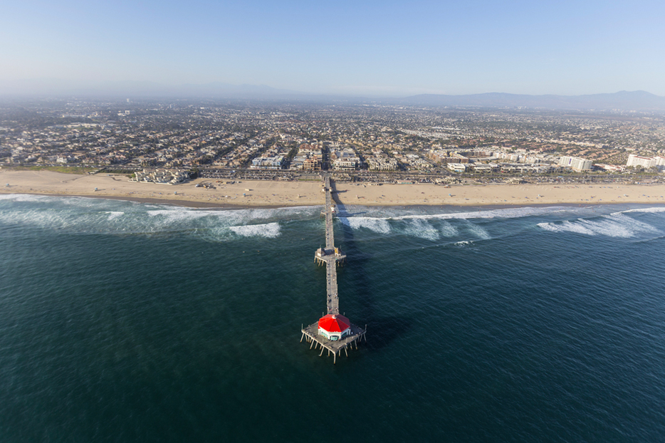 There are so many great communities that offer coastal retirement.