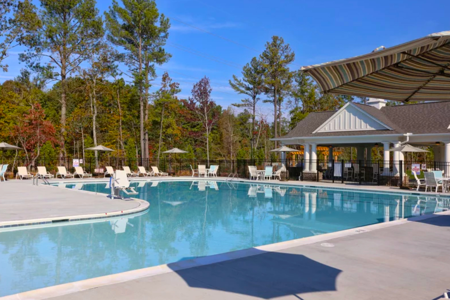 Creekside at Bethpage is a beautiful 55+ community in the Raleigh-Durham area of North Carolina.