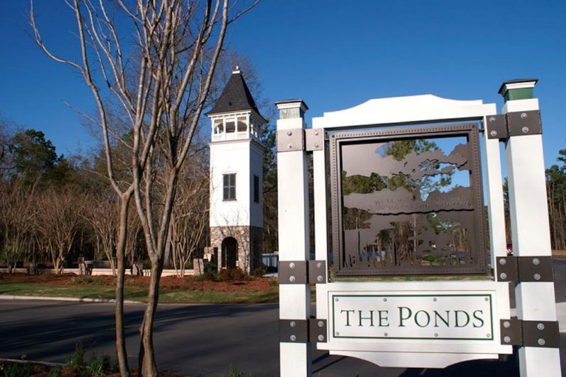 Cresswind at The Ponds is a popular community that offers Southern charm in a welcoming setting.