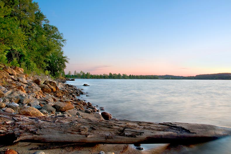 A rocky beach on Lake Hartwell in Clemson, South Carolina