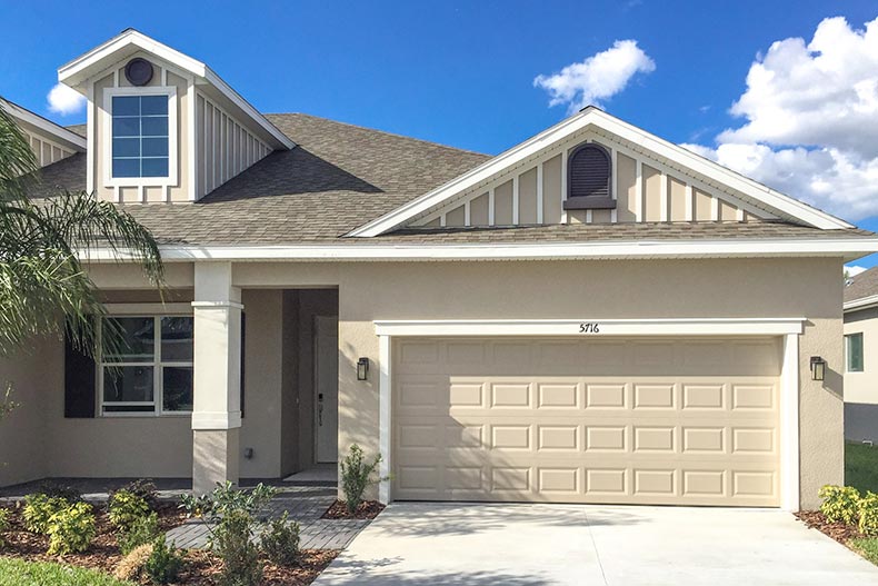 Exterior view of a home at Bridgewater Landing in Riverview, Florida