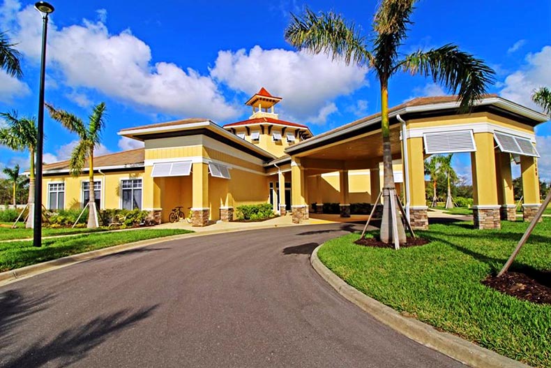 Exterior view of the clubhouse at Cascades at River Hill in Alva, Florida