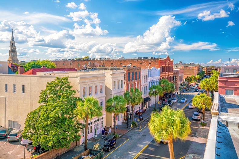 Aerial view of palm trees and buildings in Downtown Charleston, South Carolina