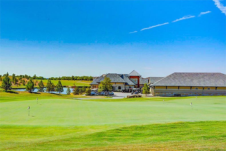 A blue sky over the putting range at Frisco Lakes in Frisco, Texas