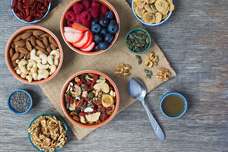 A healthy breakfast that a nutritionist in a 55+ community would recommend