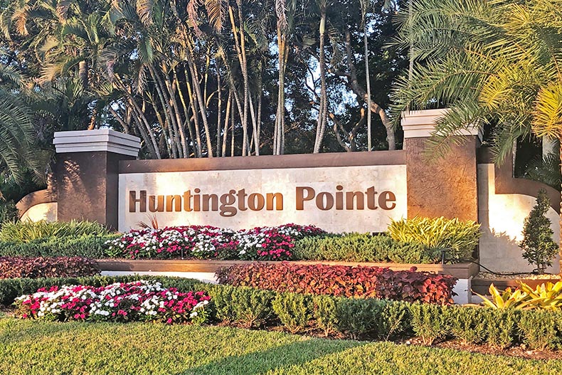 The community sign for Huntington Pointe in Delray Beach, Florida