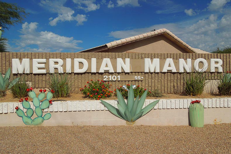 The community sign for Meridian Manor in Apache Junction, Arizona