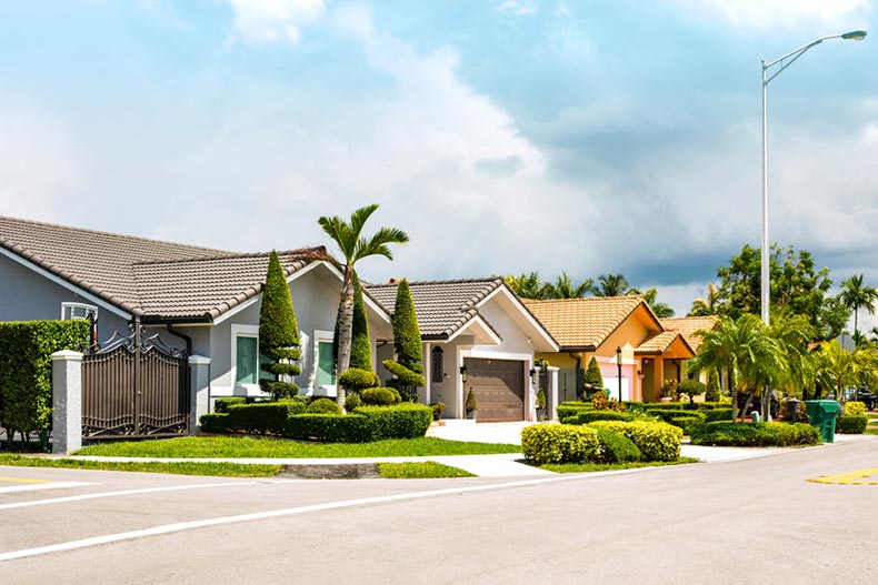 A residential neighborhood in South Florida on a sunny day