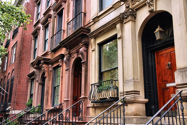 Exterior view of old townhouses in the Turtle Bay neighborhood in Midtown Manhattan