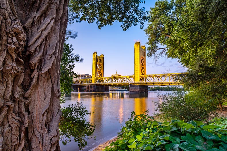 View of the Tower Bridge from the banks of the Sacramento River