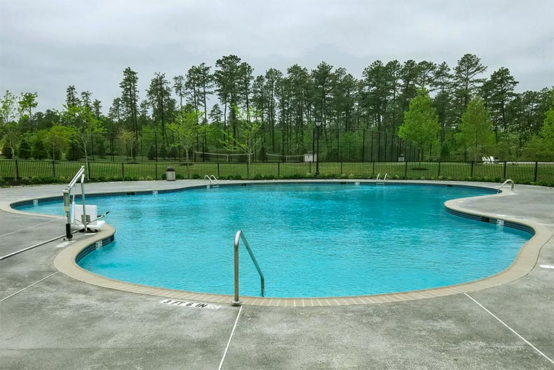 Photo of the outdoor pool at Seacrest Pines in Barnegat, New Jersey