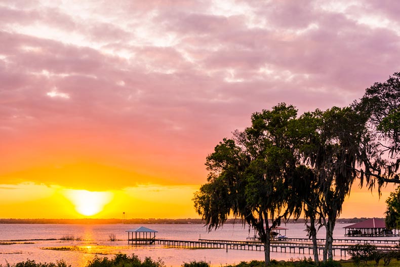 A sunset over Lake Jackson in Sebring, Florida