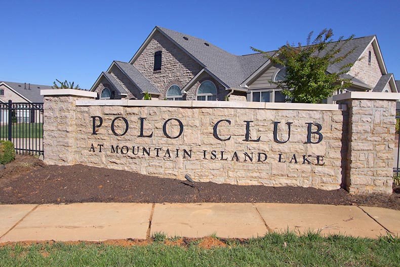 The community sign for The Polo Club at Mountain Island Lake in Charlotte, North Carolina