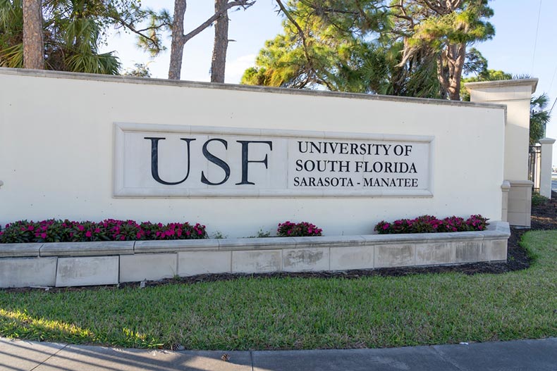 Sign at the entrance of the University of South Florida in Sarasota, Florida