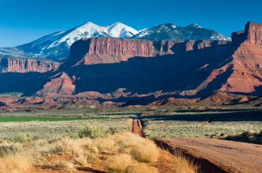 utah southern beauty outdoor active adults 55places adventurous ideal recreations flair distinct certainly scenic plenty retreat offers own natural its