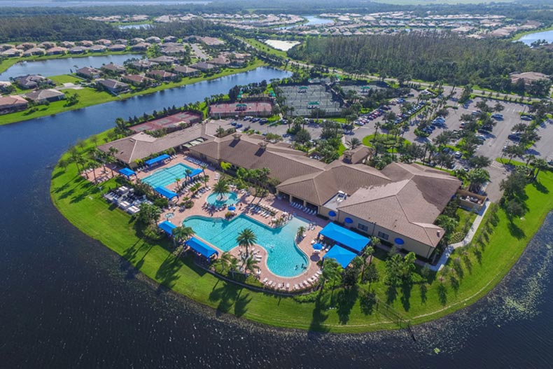 Aerial view of Valencia Lakes in Wimauma, Florida